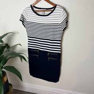 Carmen Marc Valvo Navy & White Striped Zipper Pocket Dress – Size L